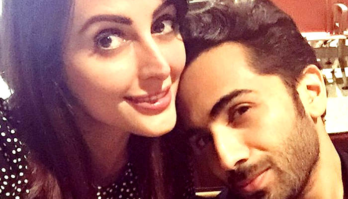 GujaratHeadline's tweet photo. Actress #Mandana Karimi gets #engaged to her boyfriend #GauravGupta more at https://t.co/BE47INbc8o #MandanaKarimi https://t.co/ZHeqXCEc65