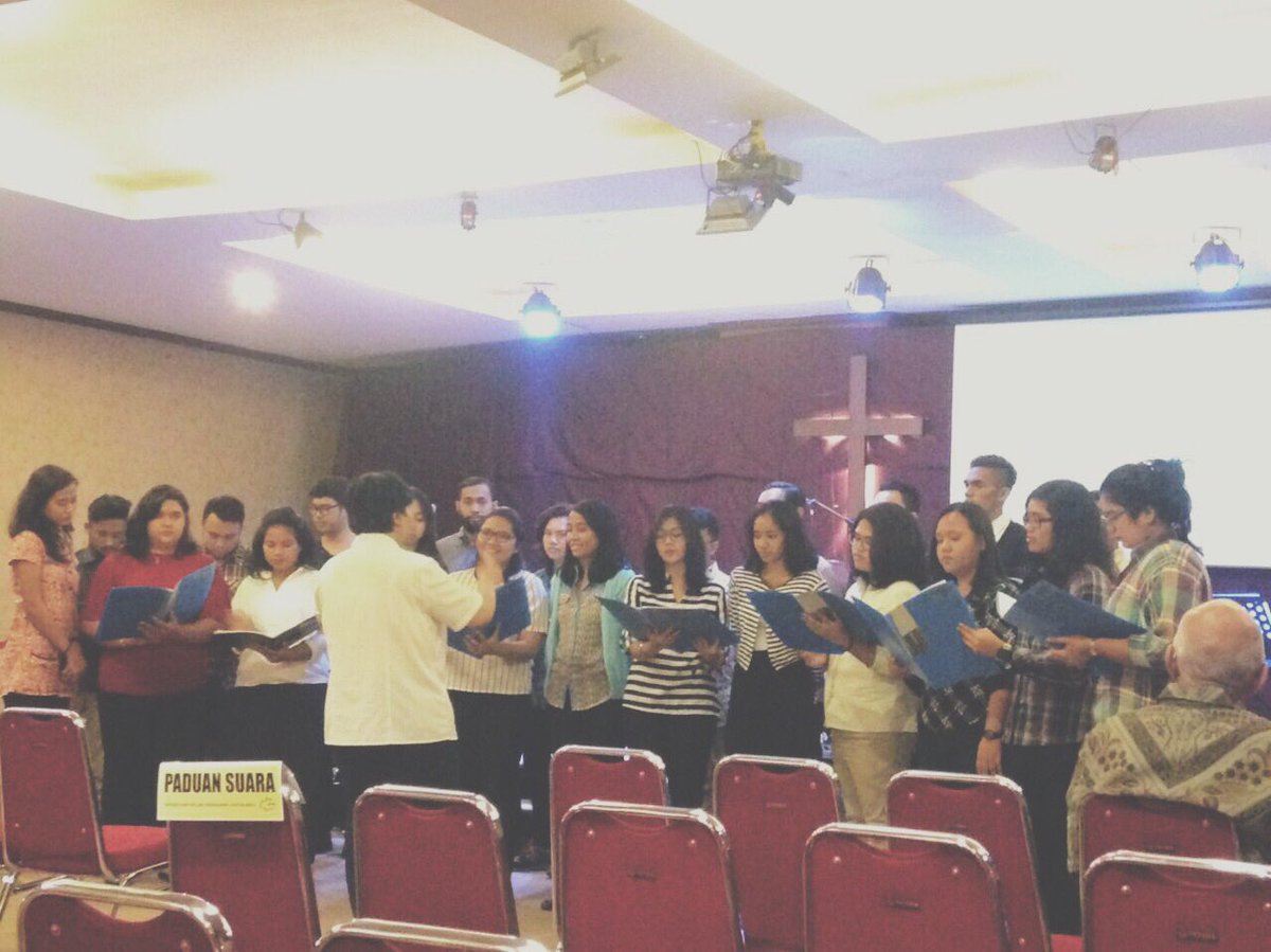 Ps. GP GPIB "Effatha" Jakarta pelayanan di Persekutuan Doa &amp; Pendalaman Alkitab Berea <a href="/Gancy/">Gan Chee Yee</a> 🙏🏼🙏🏼🎼🎹