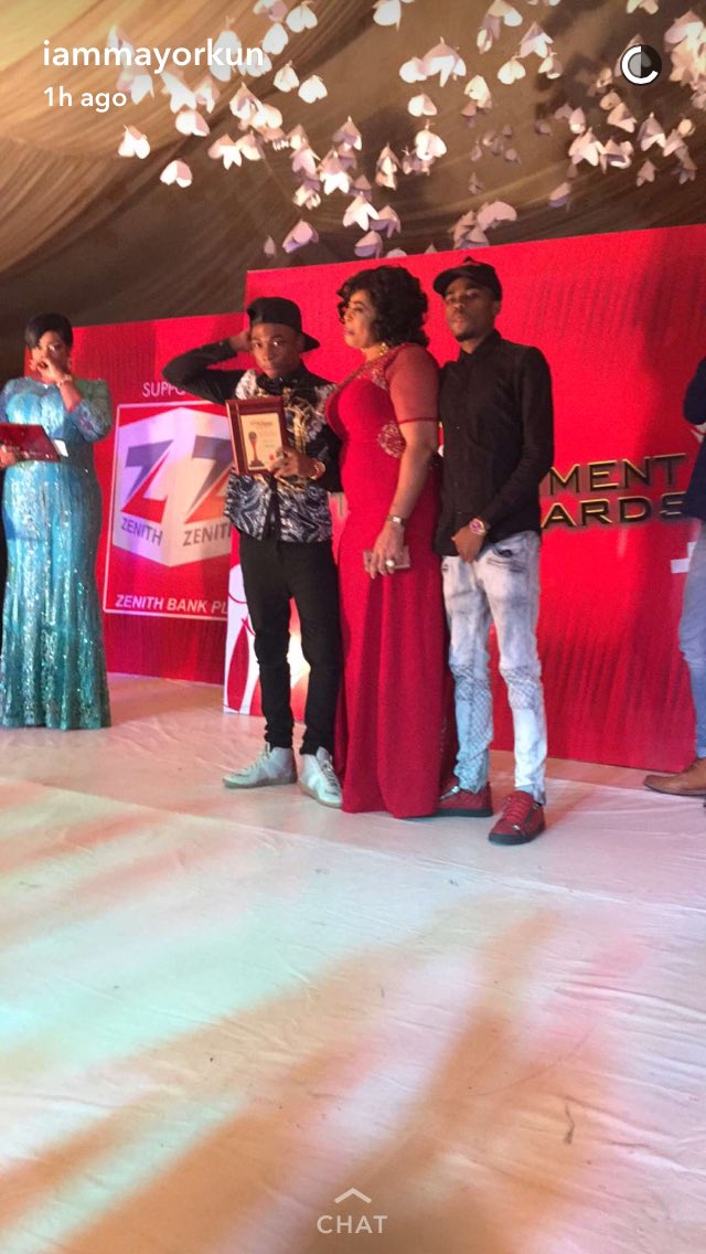 hideeholic's tweet photo. Congrats OG, JST d beginning 🙏💪 #swaaa #dmwbaybeee @IamMayorKun https://t.co/w7Jclo4pbd