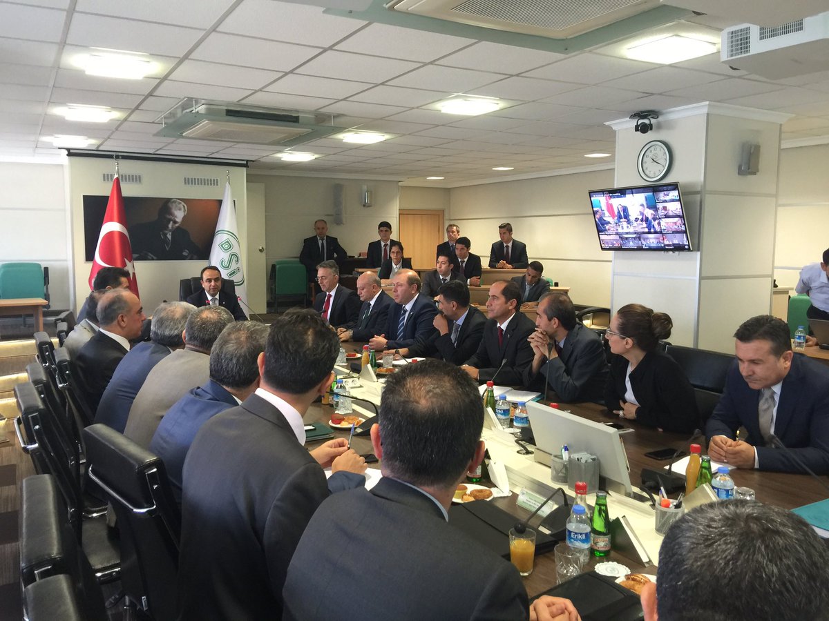 dsigovtr's tweet photo. Müsteşarımız Genel Müdürlük görevine atanan Murat Acu beye hayırlı olsun ziyaretinde bulundu. https://t.co/1RtHp1fyKQ