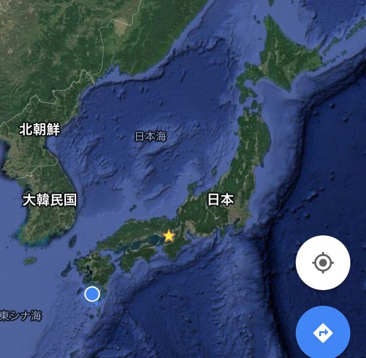 ncchn_37's tweet photo. 福岡公演のあと新幹線飛び乗って鹿児島でのんびりさまーばけーしょん😎🌴💓
おそろいのTシャツ着てるとこがきもい(´◠ω◠`) https://t.co/zw9eO3pVXn