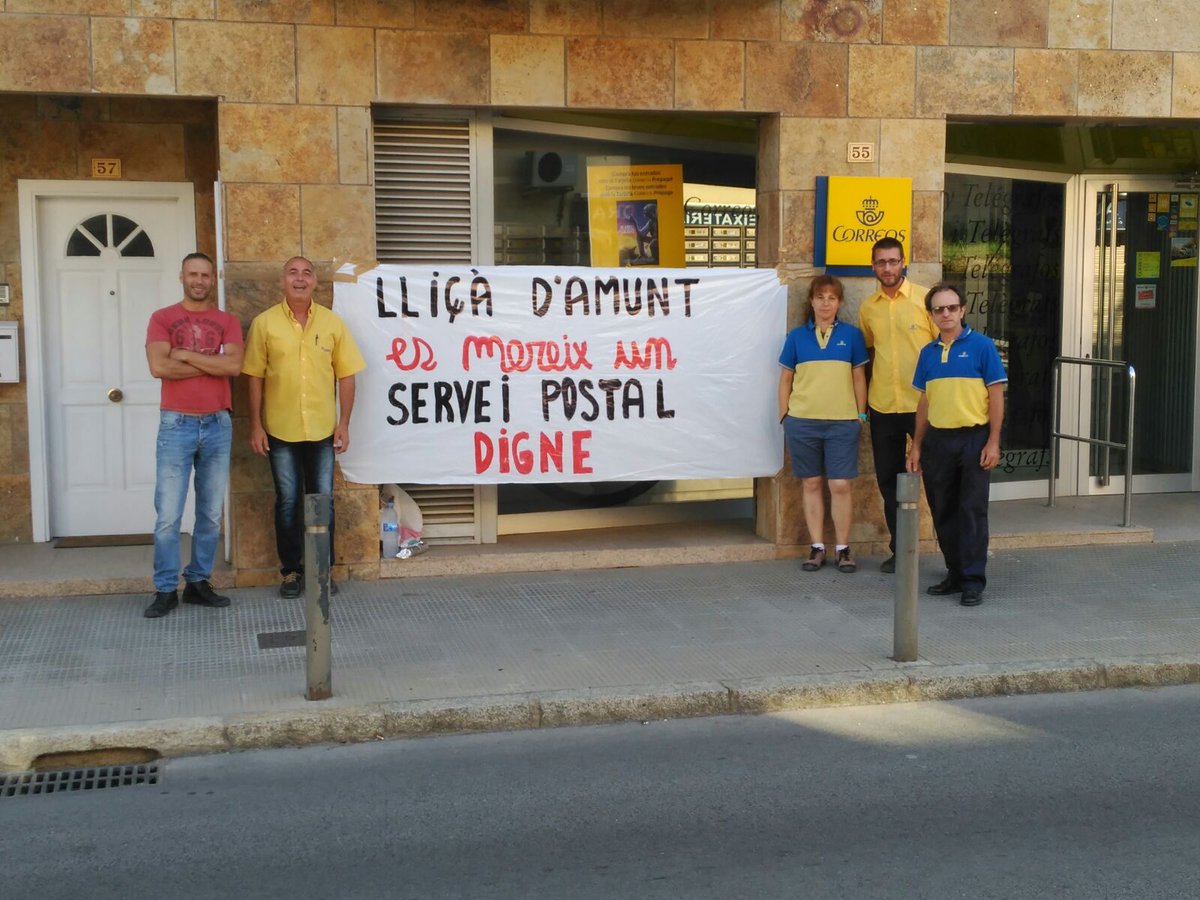 Lxs trabajadorxs de #correos d Lliça d'Amunt reivindican condiciones dignas de trabajo