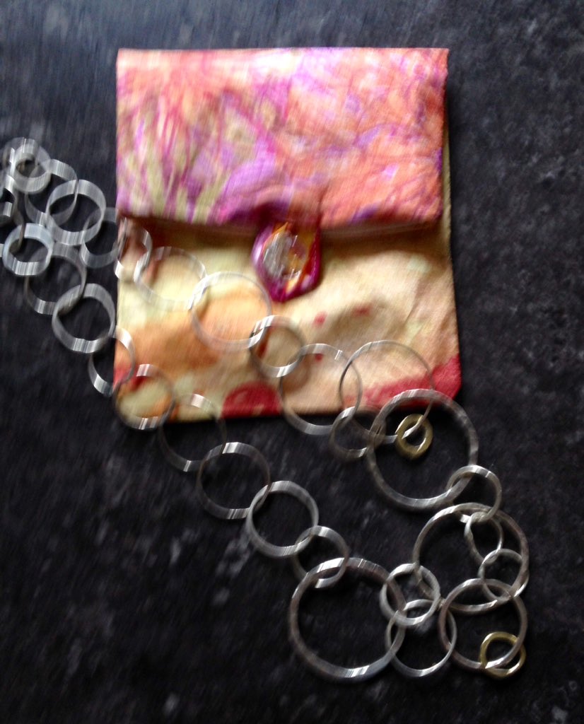 jewelchris5's tweet photo. @Cooksongold #finishedarticle handmade #silver #loopnecklace & #unique #silk #jewellery pouch by @WilfulNorth ❤️ https://t.co/1w8ThY3fUi