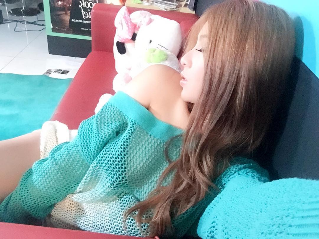 putri_alexaa's tweet photo. milih cari pikachu ? apa nyari aku ? hahahaha https://t.co/Ssz64ssuNn