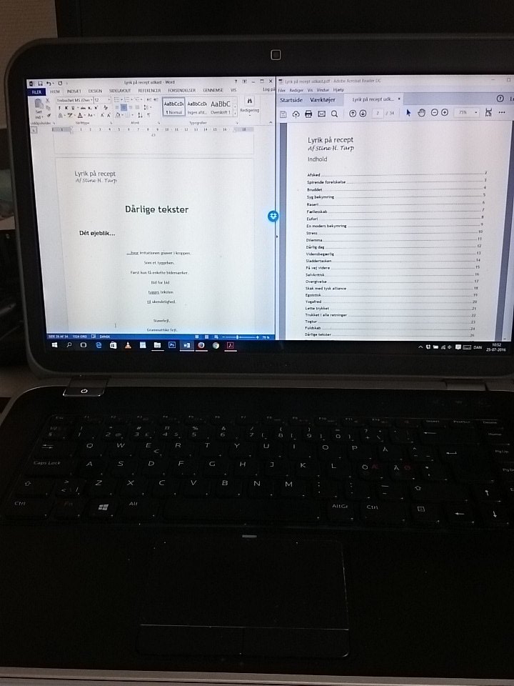 StineHTarp's tweet photo. Back at #workworkwork after a great #vacation #writing #ownprojects #fun #poetry #finishing #touch #socialmediatext https://t.co/bSdkE1nkRD