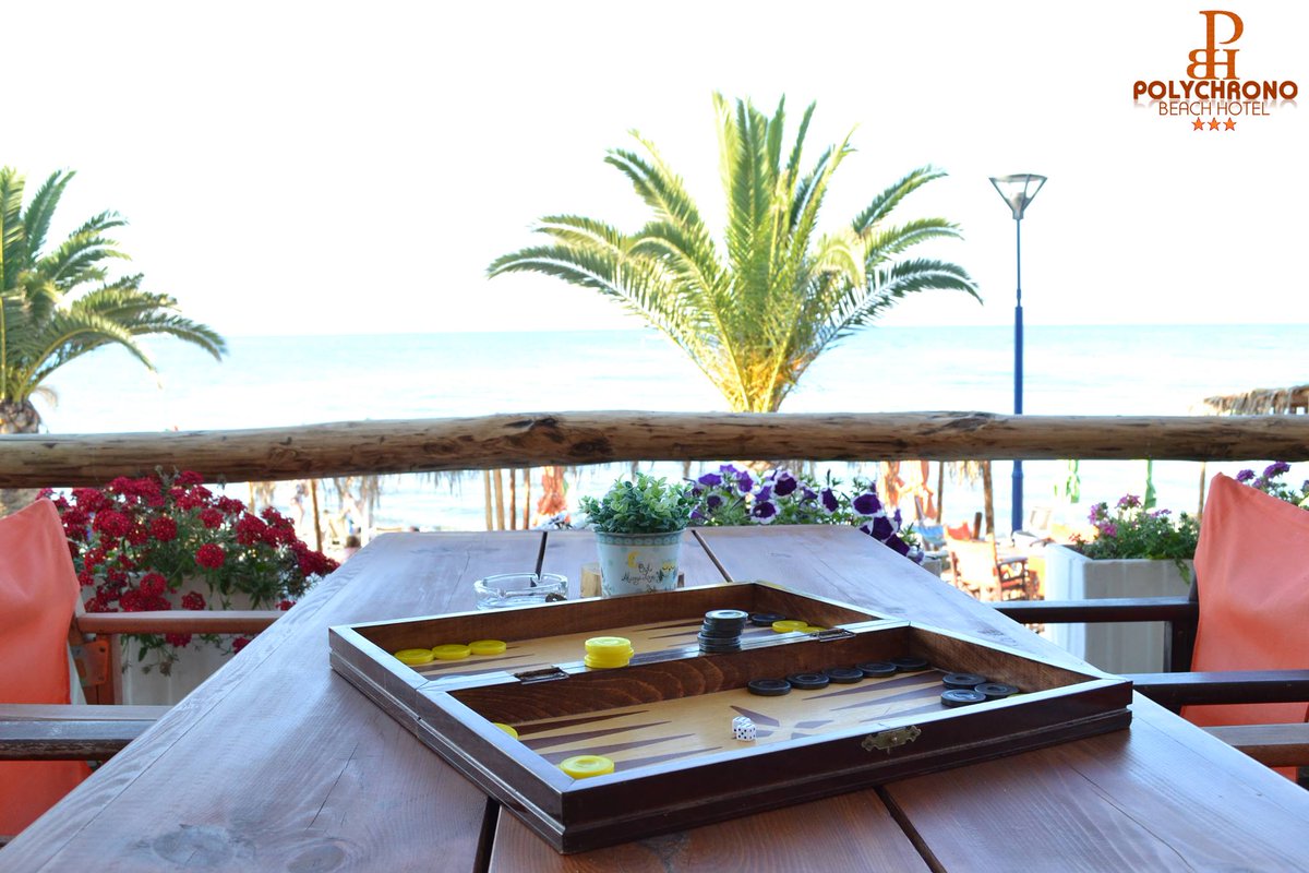 PolychronoHotel's tweet photo. Το αγαπημένο άθλημα του καλοκαιριού…. =D =D 
***********
The favorite sport of the summer ....
#visitgreece https://t.co/QNBKS3hiyL