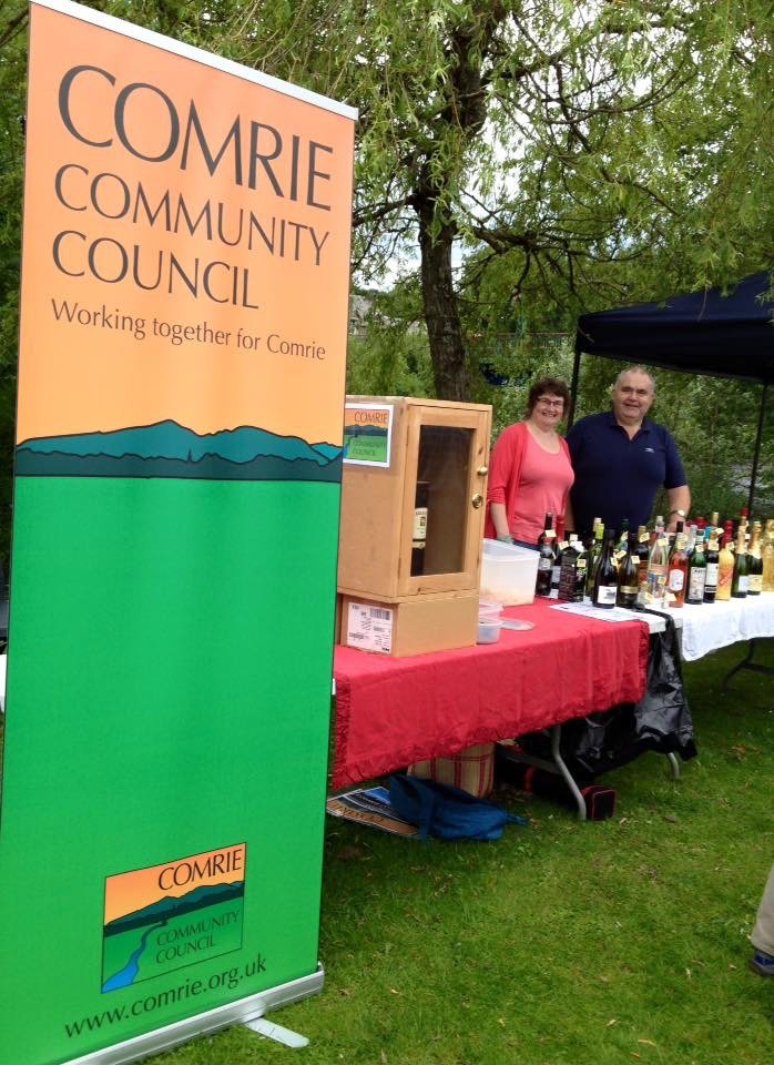 creativelabinfo's tweet photo. Here's the banner we designed for Comrie Community Council (@ComrieCC_news) at the launch of the #Comrie fortnight. https://t.co/tFg3Dx1koI