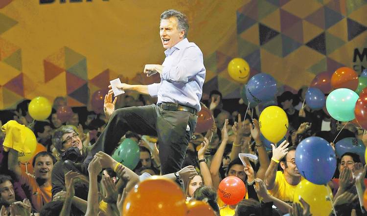 DalterEduardo's tweet photo. MACRI EN CAMPAÑA MINTIÓ
HORRIBLEMENTE.
LOS INCAUTOS QUE LO VOTARON
NO ELIGIERON ESTÁ PODREDUMBRE
QUE HIERE Y ARRASA. https://t.co/WQ0cI4mLhw