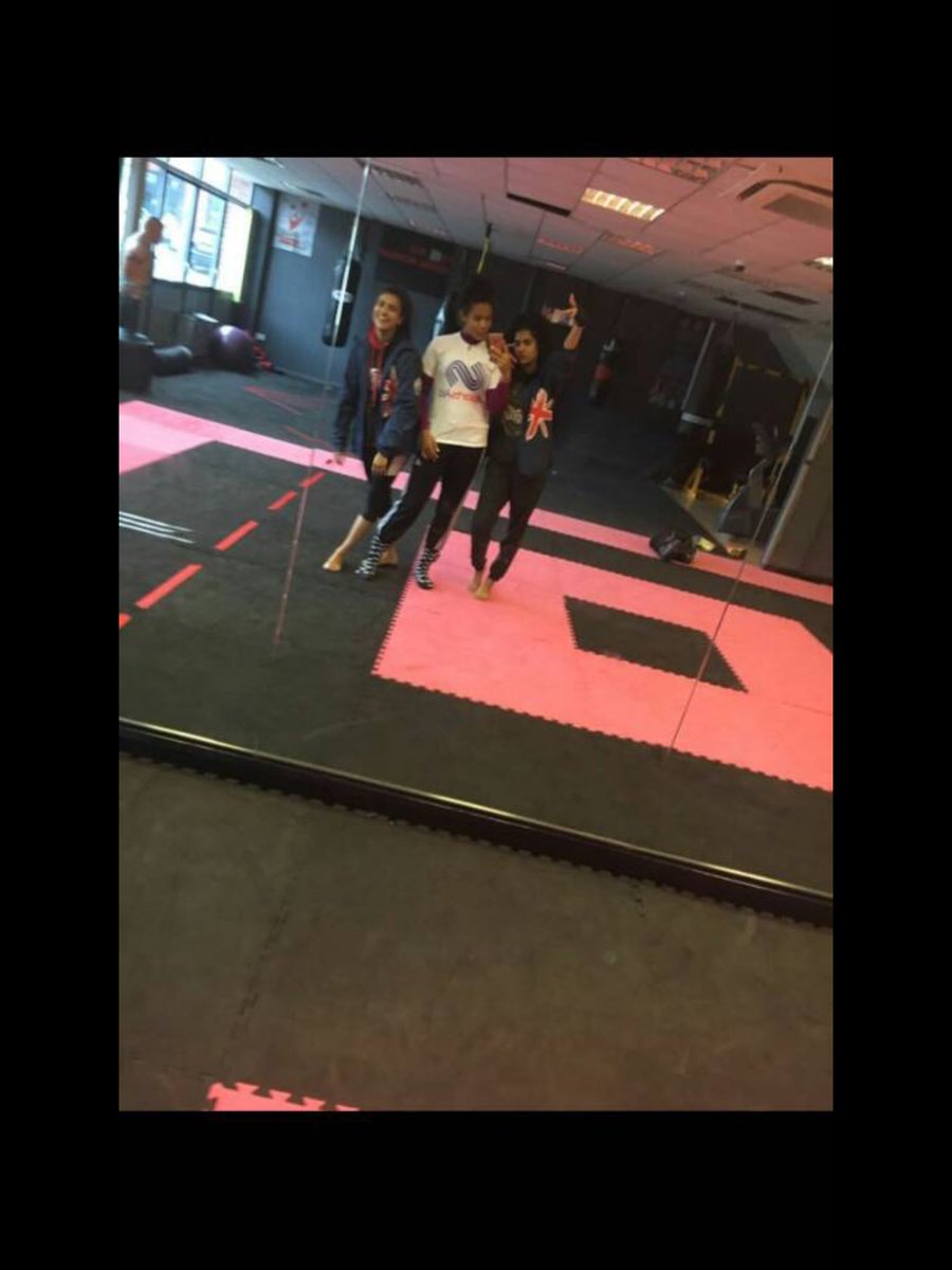 Chantelle Reid (@relentlessreid) on Twitter photo Good session with my twinies ๐ all good preparation for these Europeans championships in 8 weeks <a href="/TeamSportsAid/">SportsAid</a> Good session with my twinies ๐ all good preparation for these Europeans championships in 8 weeks <a href="/TeamSportsAid/">SportsAid</a>