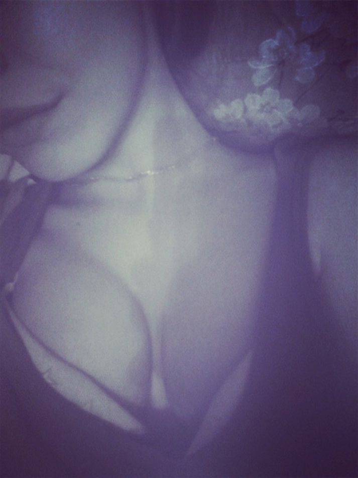 valeeva81's tweet photo. Online in an hour! https://t.co/IgLq1t3iKR #escort #livestream #nudeselfie  #Tempe https://t.co/EX9xXDPGK2