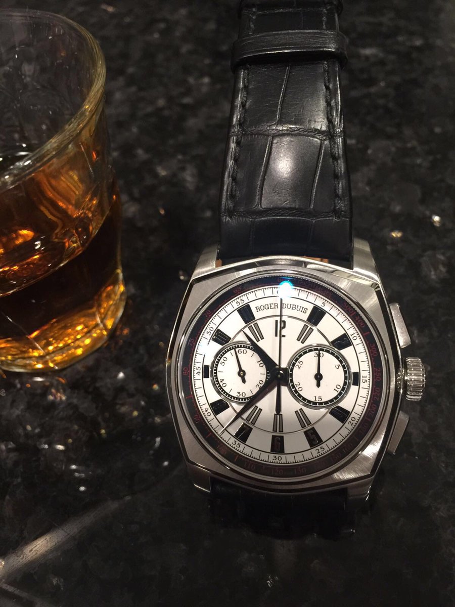 TimepieceRepair's tweet photo. A Scotch and a Watch #MondayMorning @Roger_Dubuis @TimezoneTweets #watches #scotch #luxury #summer #repair #horology https://t.co/nNvVlMGC8D