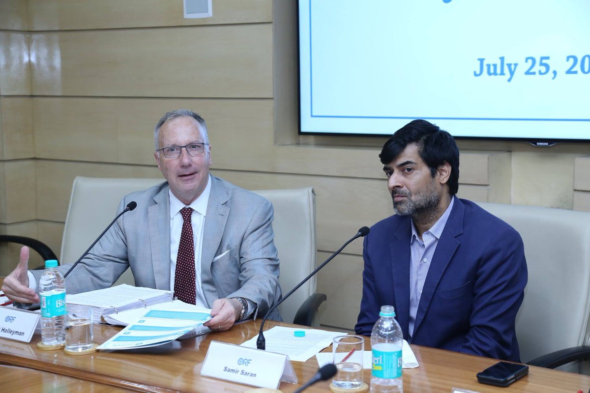 samirsaran's tweet photo. Delighted to host Dy @USTradeRep Amb Holleyman &amp; Amb Shyam Saran to discuss #TPP &amp; #Digital2Dozen at @orfonline https://t.co/999Nx3o9HI