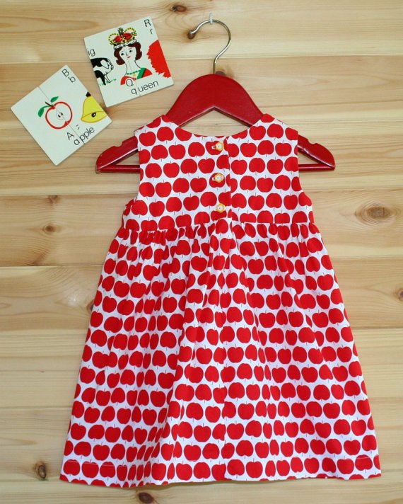 sebpatrick's tweet photo. Hand-made dresses for kids by my brilliant wife @OurJosephine. Get 'em while you still can! https://t.co/EMaewJAUpW https://t.co/4HpGbUOgLp