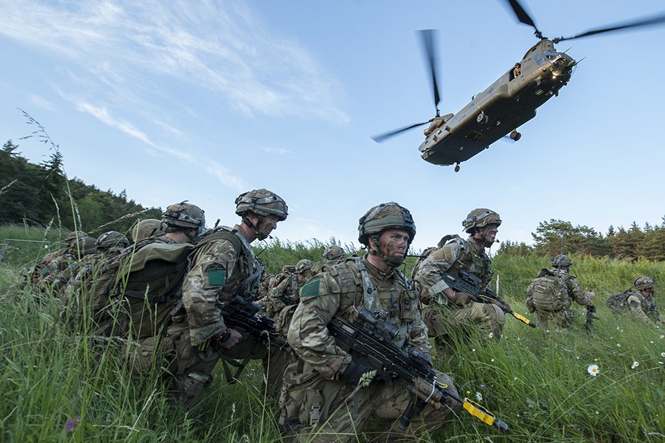 DefenceHQ's tweet photo. Read more on the stories leading Defence headlines today in our Defence in the Media blog: https://t.co/TJy9gGixr4 https://t.co/P3yVe0Mdc0