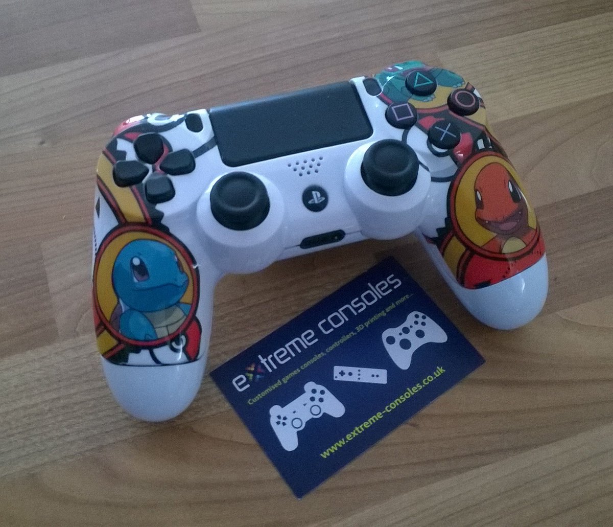 extremeconsoles's tweet photo. Go Pokemon Go... Playstation 4 custom controller
#PokemonGO #customcontroller #ps4 #playstation #gamersunite #RT https://t.co/l2vhnLCuH7