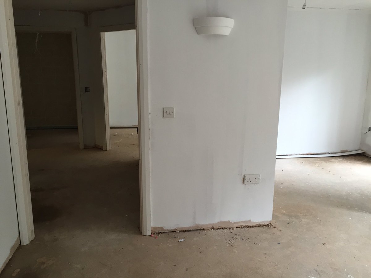 wallfinishes's tweet photo. Early stages still for us #suttonway #kierliving new build #painting 60 bed and 15 bungalows #RT @kiergroup https://t.co/UWCWSMa33Y
