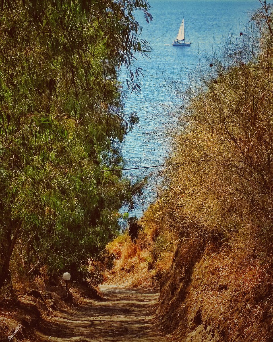 MarcoTaxi80's tweet photo. #Eolie, perle della #Sicilia, patrimonio #Unesco, isole millenarie di immensa bellezza paesaggistica @turistipercaso https://t.co/8FItd3HpG6
