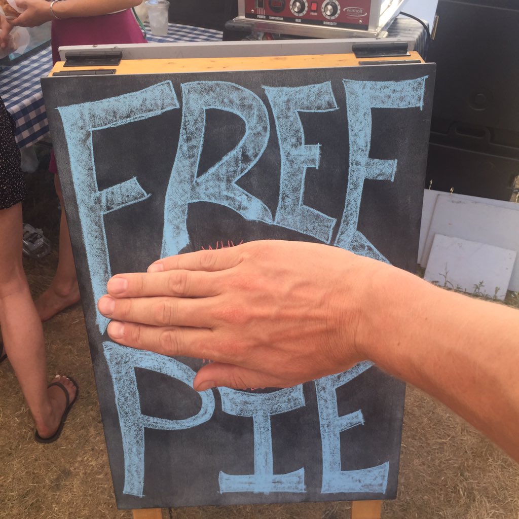 HumblePiePVD's tweet photo. Free pie and thats no lie. Come by our folk fest tent and find out why! #newportfolk #itsasecret https://t.co/QkYQvS5zOg