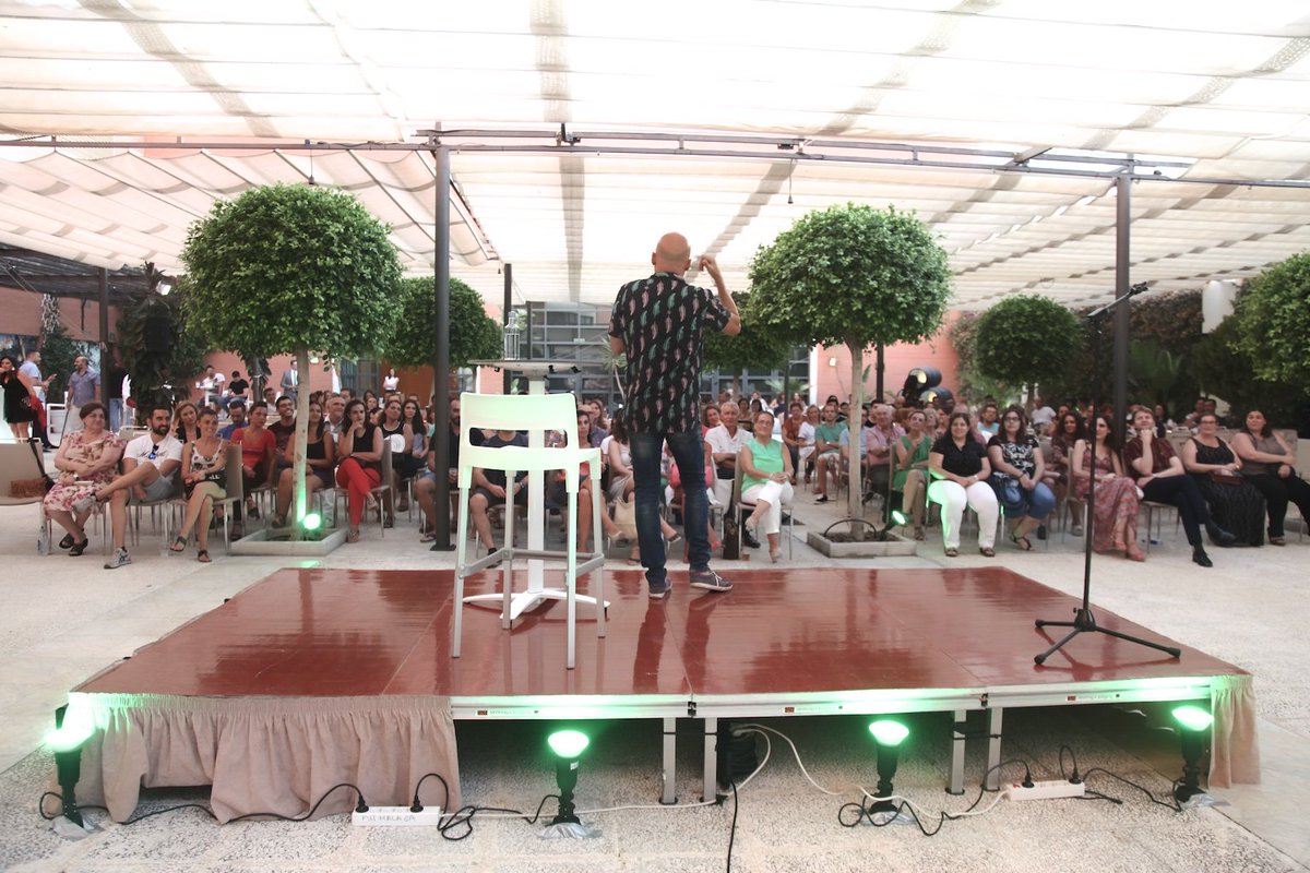 institutoAMIA's tweet image. Sin @nhhotelses, @Bazarcineista y @DJSolutions_es esta noche de #magia, #humor y #solidaridad no hubiera existido.