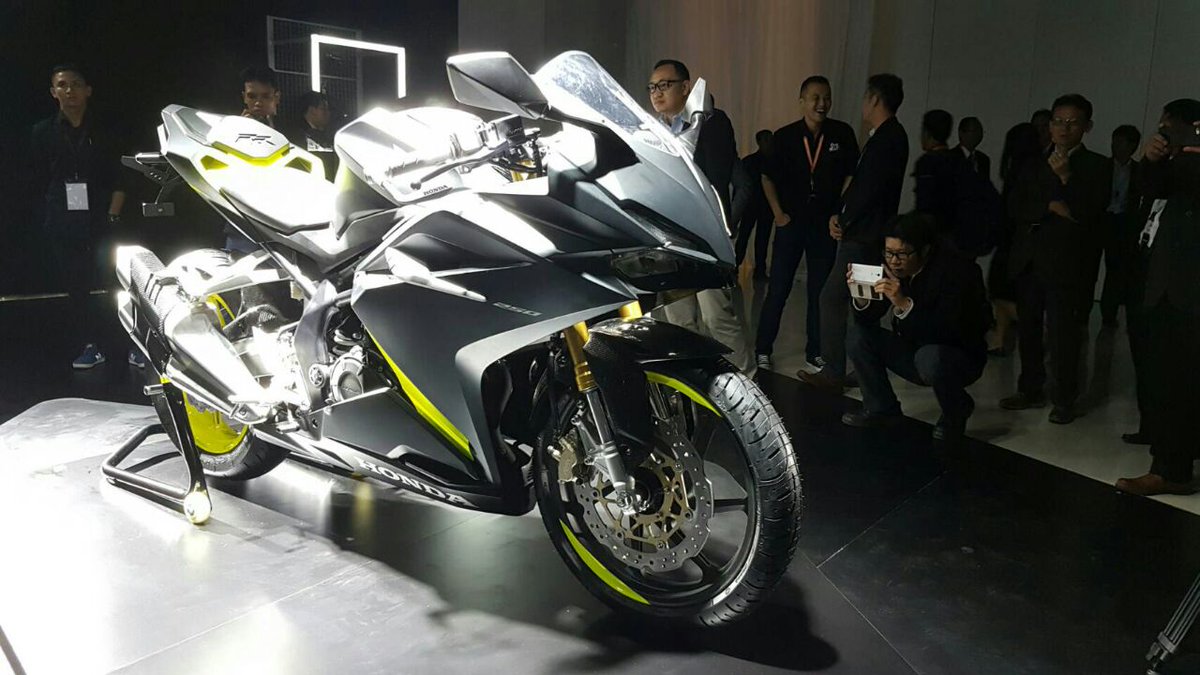 Inden Dibuka Berapa Cicilan Honda All New CBR 250RR O To BORN Inden Dibuka Berapa Cicilan Honda All New CBR 250RR O To BORN