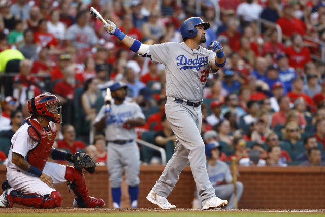 Cardinals_FZ's tweet photo. #MLB Gonzalez, Kendrick homer in Dodgers’ 9-6 win over #Cardinals https://t.co/8J0evx5z5D https://t.co/M7i2YpDZ3u