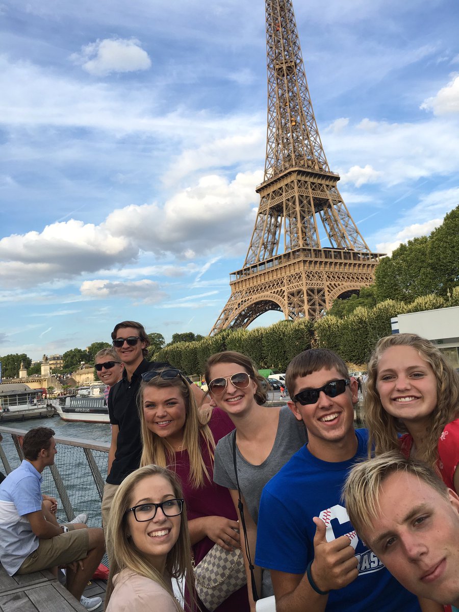 CoachJDorr's tweet photo. It was a great last 1.5 days in Paris. Now on our way home. @CHSCards https://t.co/2gNf80KA6X