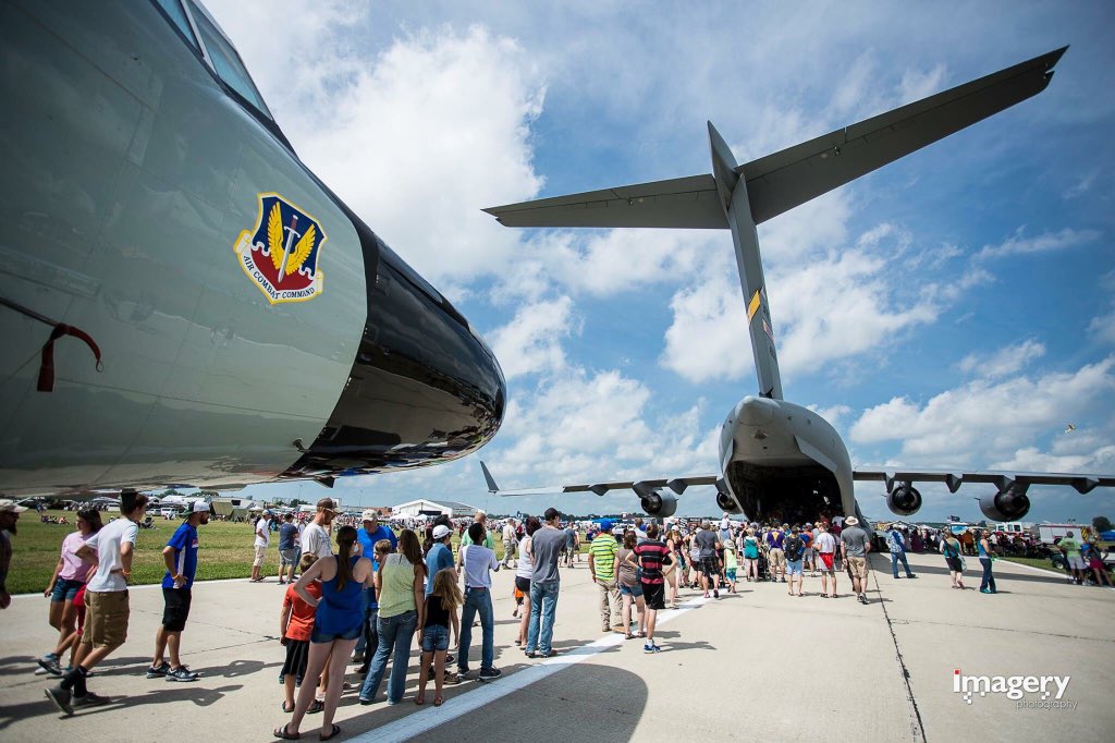 SDairshow's tweet photo. Our Airshow team would like to give a huge thank you to everyone that came out this weekend! We hope you enjoyed it! https://t.co/6Y4Mq2lQHf