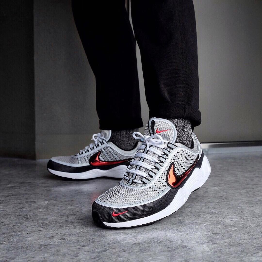 TRNDSTUK's tweet photo. #TRENDINSPO: Nike Air Zoom Spiridon '16. // Photo credit: @eugenedavidgrey https://t.co/W6sdILvHBz
