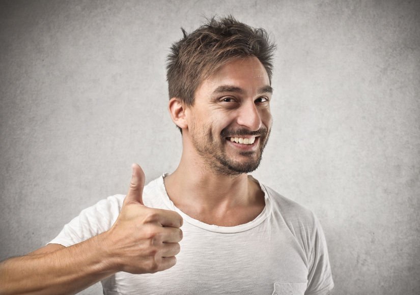 Лицо вызов. Лицо вызов. Мужчина кричит на женщину. Технология дипфейк. Мое лицо.