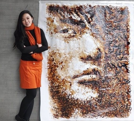 insanvesanatcom's tweet photo. Kahveden portreler, mendilden filmler... Red Hong Yi ve ilginç sanatlar...
https://t.co/2pautbTLGy https://t.co/J7mEXJTi22