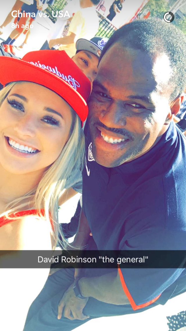 MatthiasBeezy's tweet photo. "For a free low rate you can get online, call David Robinson & save some time!" #TheAdmiral #NotTheGeneral #SnapFail https://t.co/4yAlGwh7Mk
