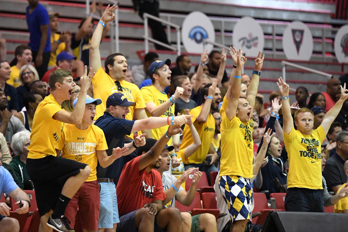 MarquetteMBB's tweet image. Thank you #mubb fans for your tremendous support of the @GoldenEaglesTBT squad in Chicago &amp;amp; Philly. @WessyWes23