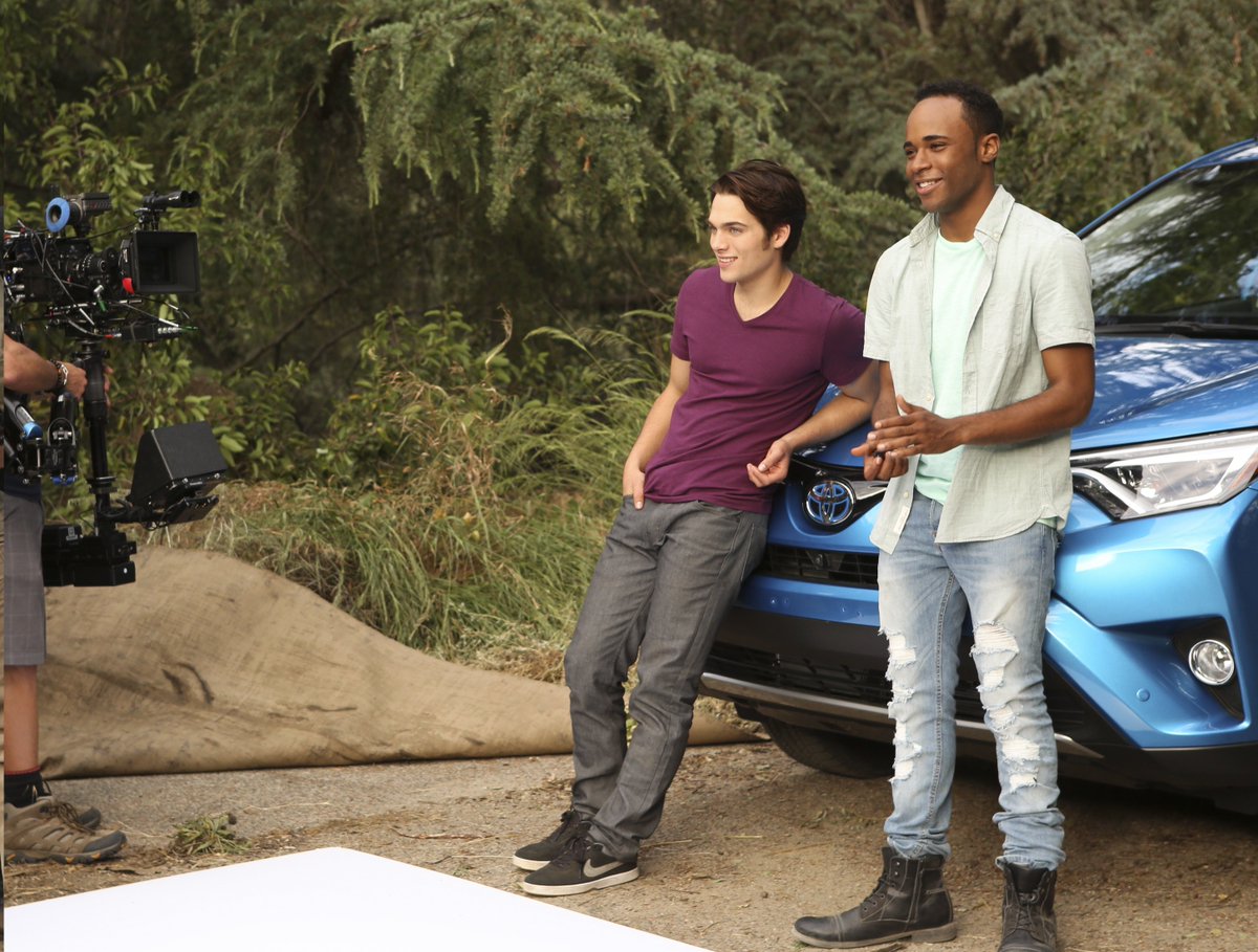 MTVteenwolf's tweet photo. just a typical day on set. shoutout to @toyota! https://t.co/HViz45PrRu