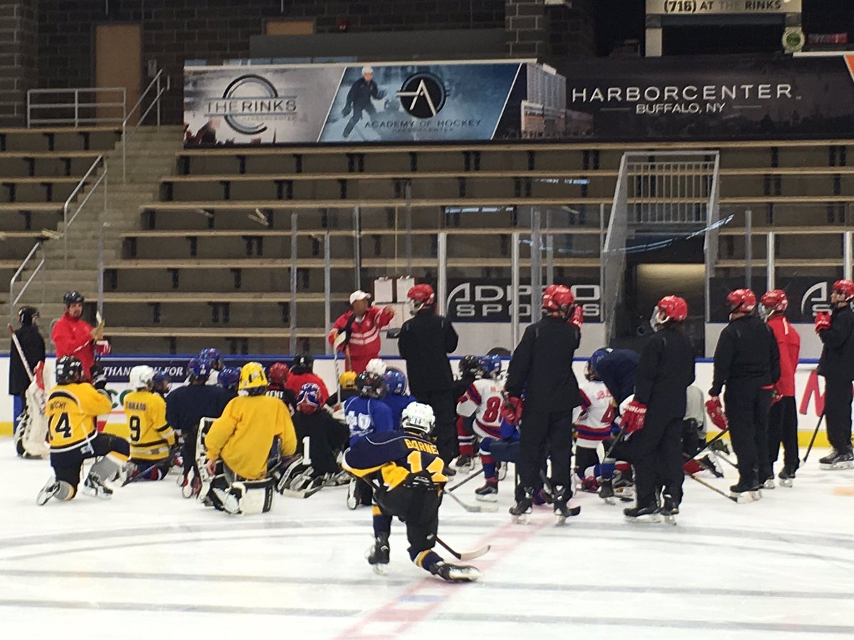 ArtsSFHS's tweet photo. SEP on the main rink @HARBORCTR this program brought to you by 2/3 of the Fine Arts faculty @SFHS_Athletics https://t.co/yVDMPBe8tF