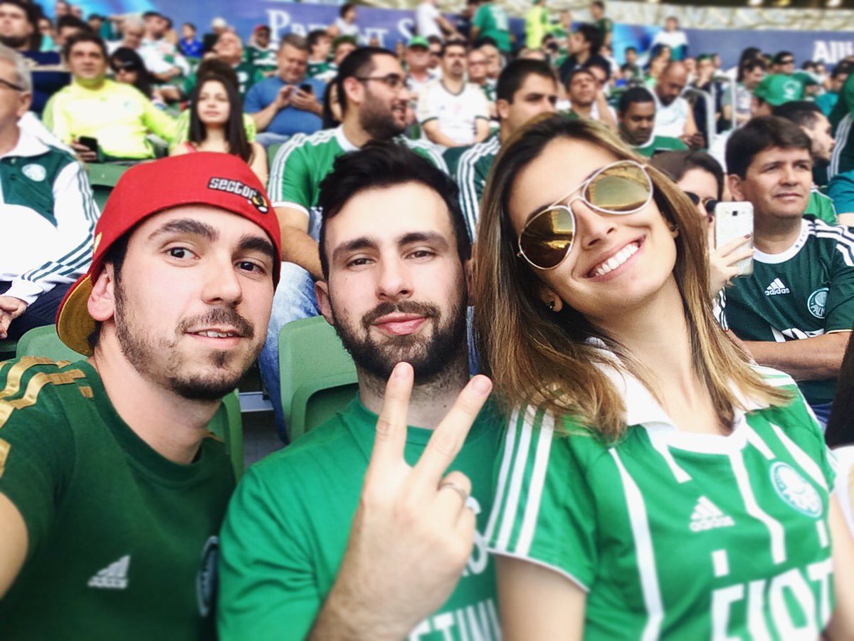 Palestrudoo's tweet photo. #Parceiros #Palmeirenses #Amigos #Palmeiras #NaDerrota #Lideres #SEP #AllianzParque #Chiqueiro #Nós https://t.co/vzfIuQbjwz