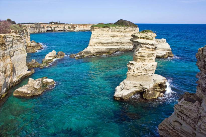 TouringClub's tweet image. Pronti a partire per la #Puglia? Ecco dove troverete il #mare più bello! bit.ly/1eaGwo9