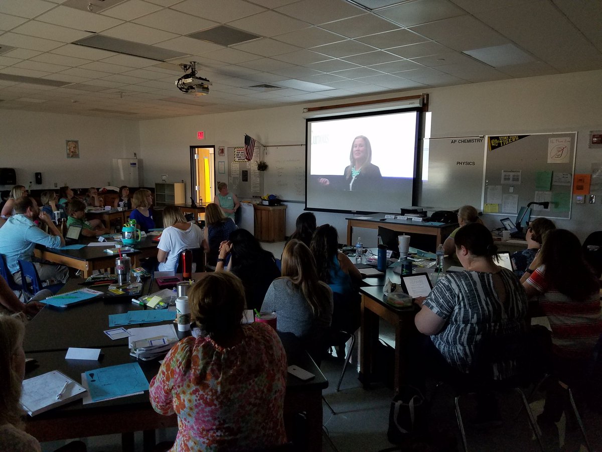 EMathRRISD's tweet photo. Getting curious about math and students with @MathMinds' #ShadowCon15 talk. #rrisdpd #rrmathrocks https://t.co/vy8sBv5bqX