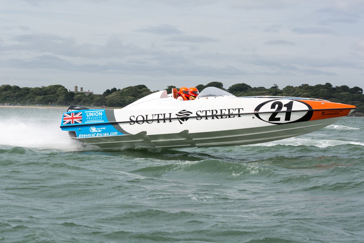 <a href="/MitchelRacing24/">Paul Mitchell</a> <a href="/P1SuperStock/">P1 SuperStock</a> and here is what <a href="/RoughCutRacing/">Rough Cut Racing</a> looks like at Ocean level <a href="/FalmouthTownUK/">#loveFalmouth</a> #GP2017