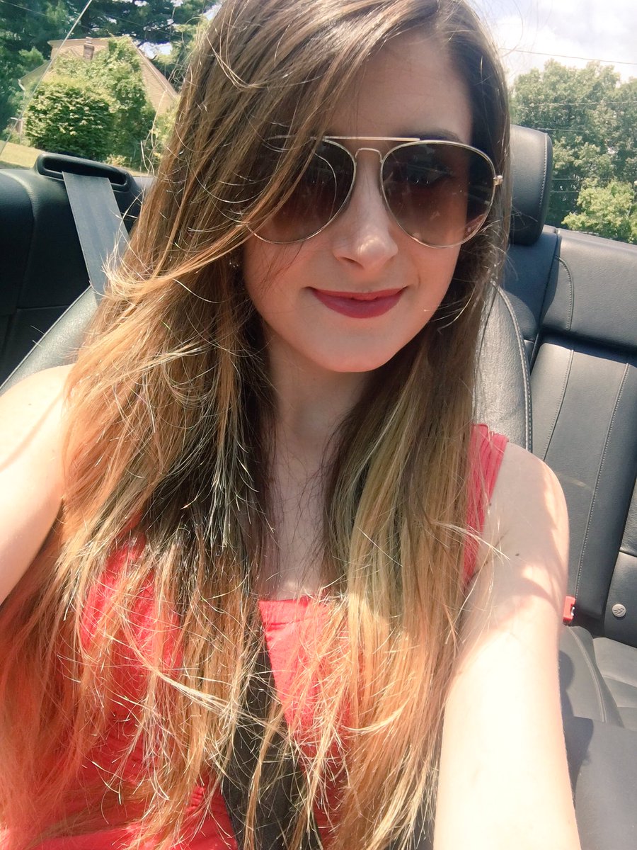 Kassy Dillon on Twitter: "Guess who is back. Twitter gave no