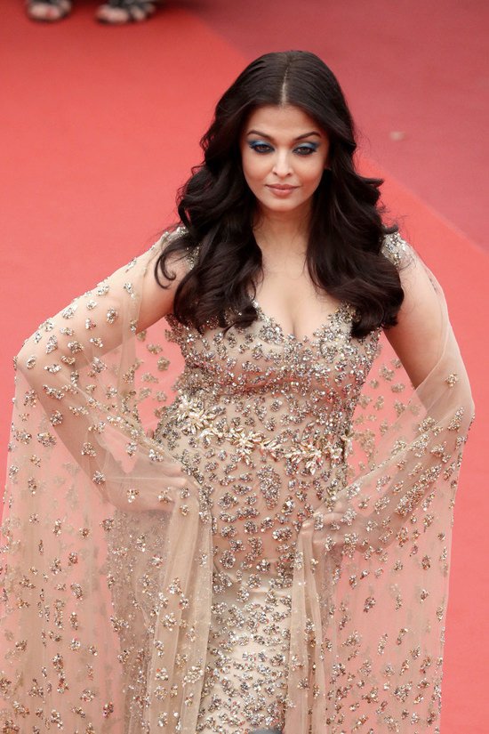 Aishwarya Rai Open Boobs Xxx Video - tehhhâœ¨ï¸ on Twitter: \