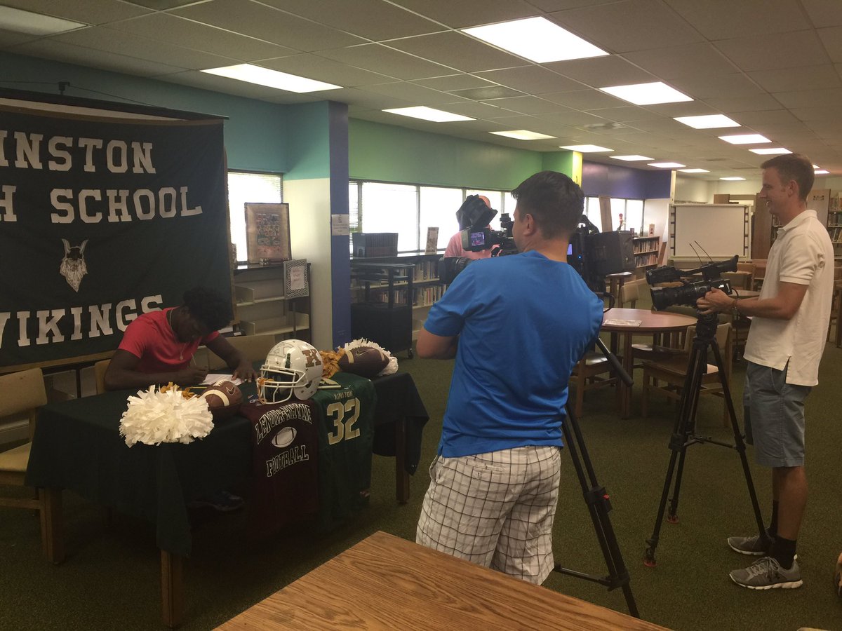 Congrats to Jaquan Artis, a 2016 KHS grad who will be playing middle linebacker for Lenoir-Rhyne this fall!