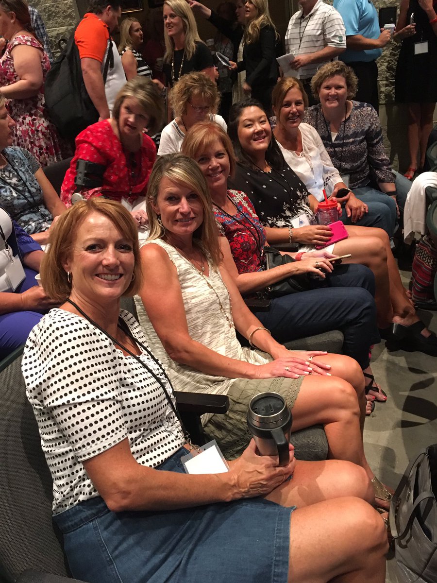PGEPanthers's tweet photo. Pine Grove's BLT is ready for a great day of collaboration! #DCSDLS https://t.co/bluyNDI2B2