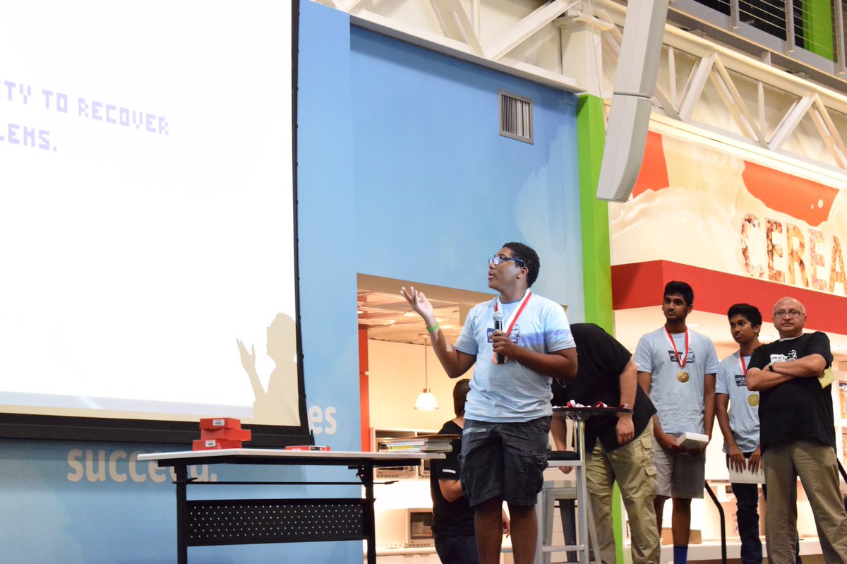 AZCodeChallenge's tweet photo. Congratulations to all of our winners at the 2nd Annual Great Arizona Code Challenge! It was Amazing! #codeaz https://t.co/xjbiTQbzhR