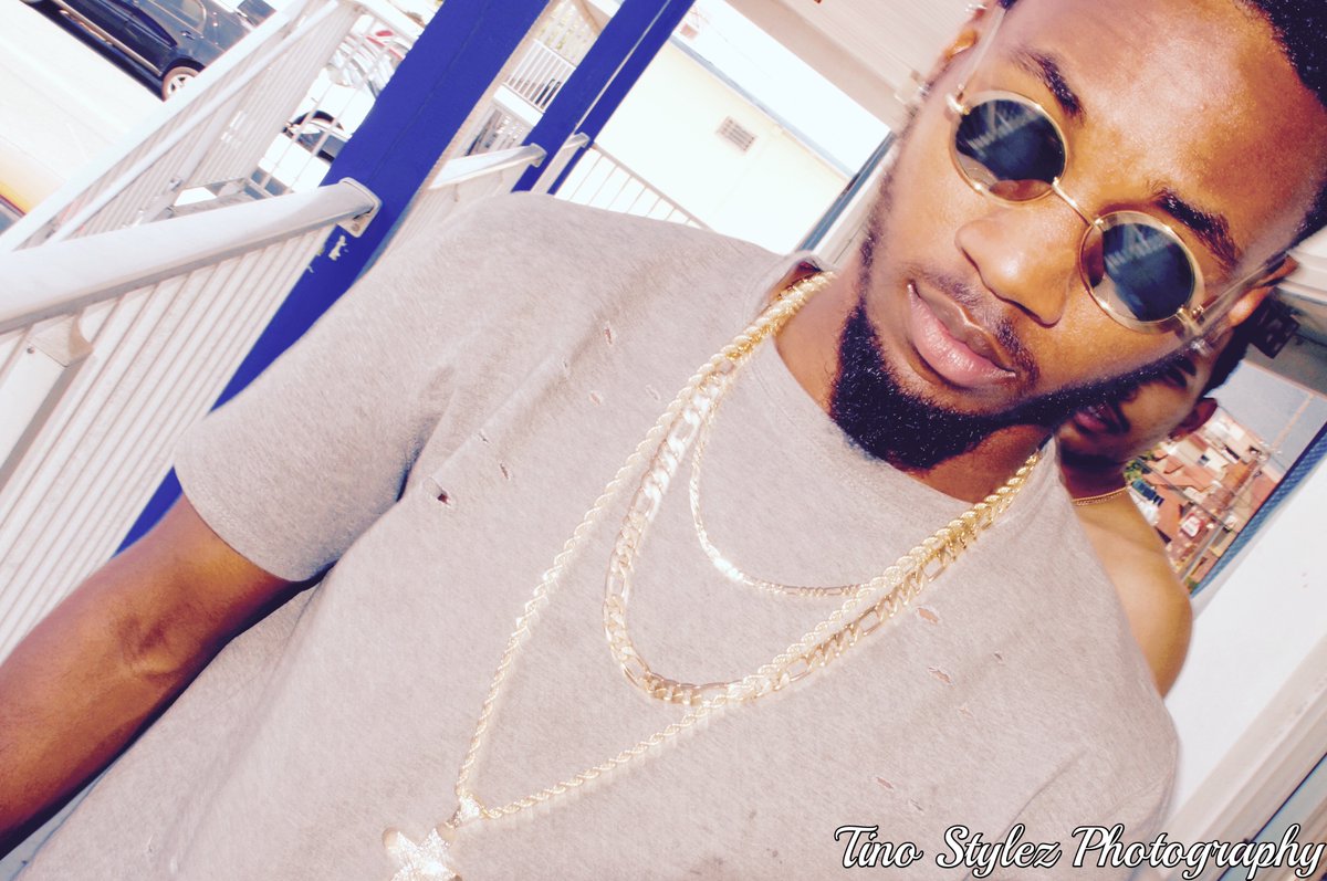 LyteVision's tweet photo. #TinoStylezPhotography #CBW16 https://t.co/Z2HJxJusdB