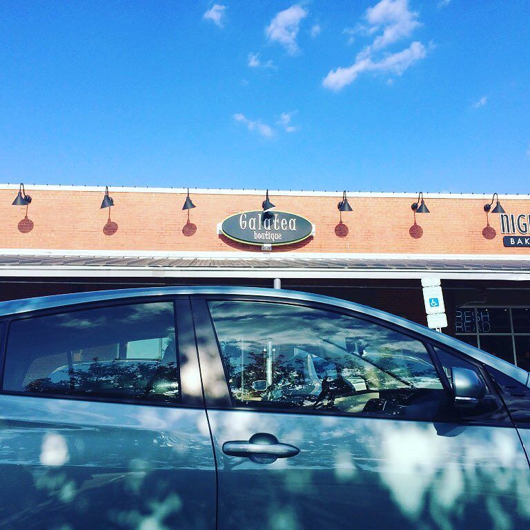 ShopLocRaleigh's tweet photo. #triprius visiting #seaboardstation and @galateatogo #shoplocal #shopsmall #local #showsom… https://t.co/aNqN84qfKG https://t.co/35RozvsMs1