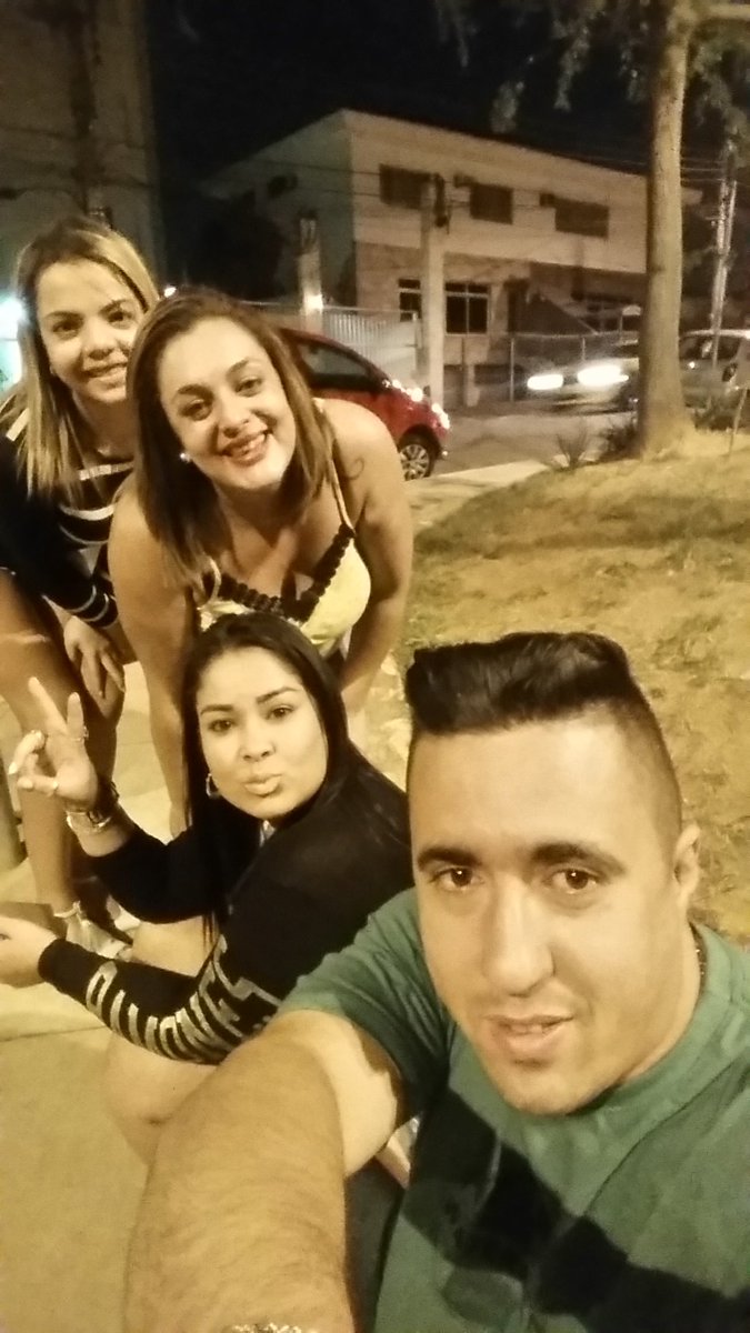 Agora sim com todas elas noite perfeita!