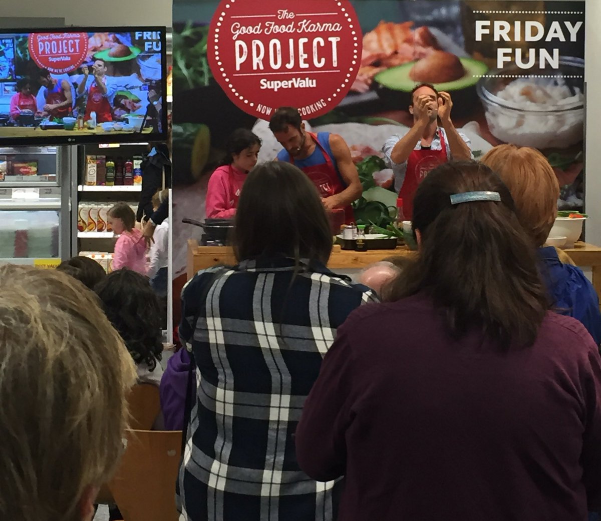 <a href="/thehappypear/">The Happy Pear</a> stirring up a storm in <a href="/OConnorsSuperVa/">O'Connor's SuperValu</a> for the Good Food Karma Project <a href="/SuperValuIRL/">SuperValu Ireland</a> #FoodKarma