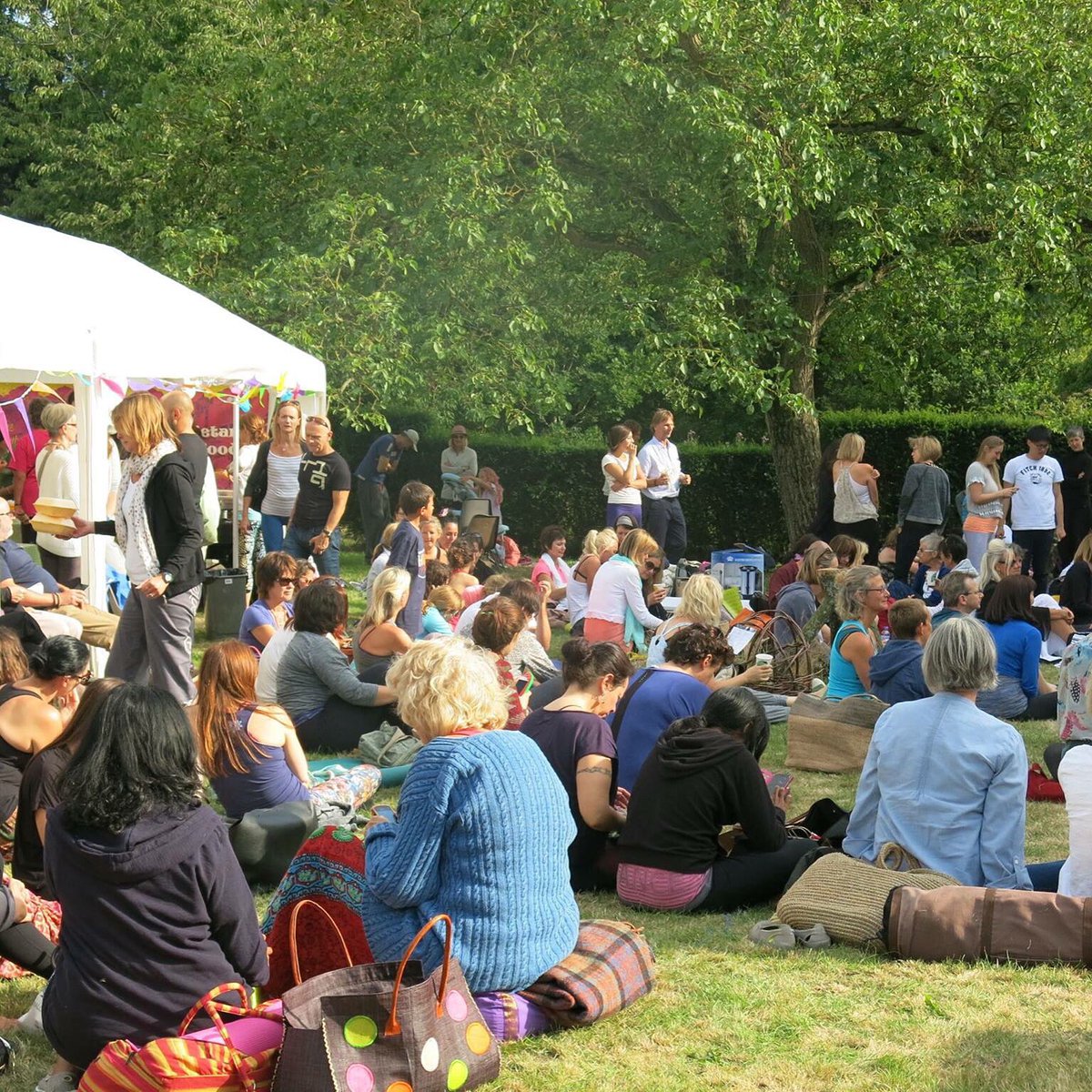 Last chance to book tickets! bit.ly/2a6lmLn registration closes Weds night last few places left #yoga #kent