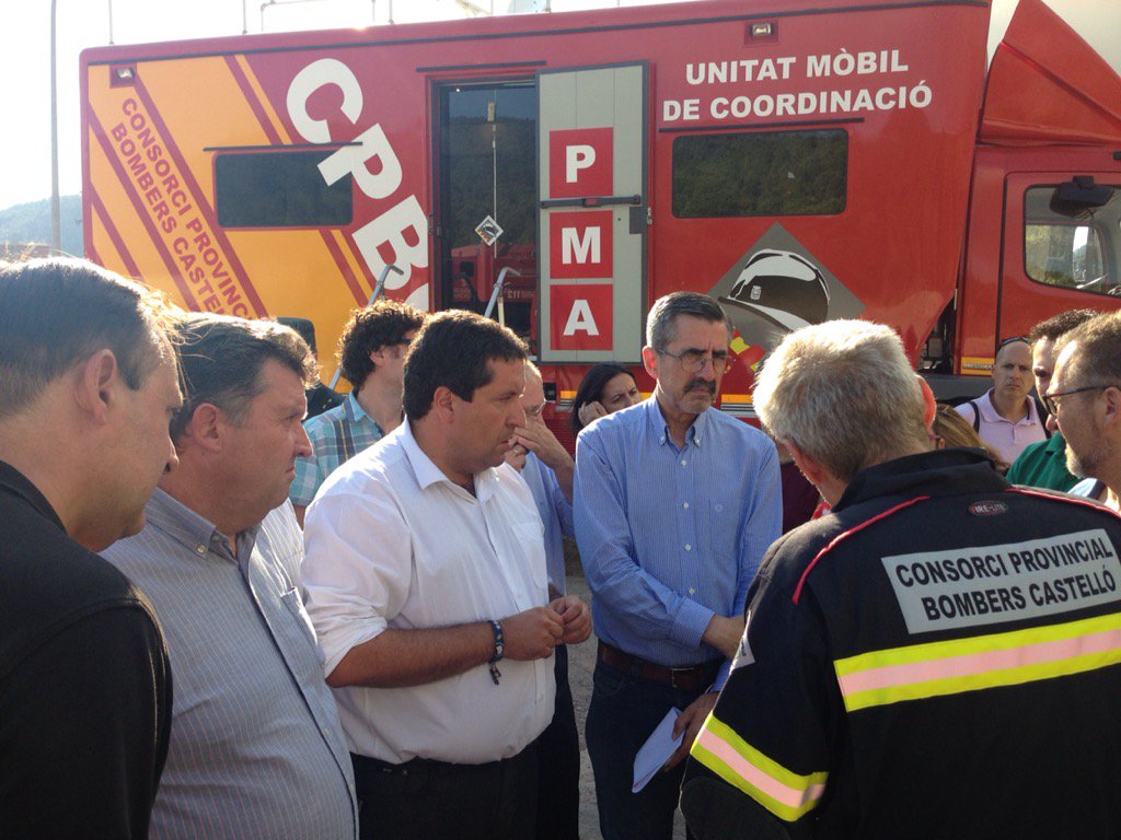 BombersDipcas's tweet photo. Se sigue trabajando en #IFArtana https://t.co/gL8gkYfElQ