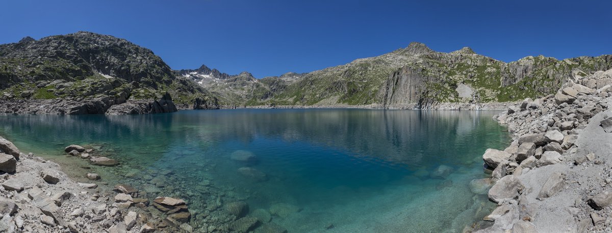 " Estanh de #mar" ben blau aquest matí a #ValdAran! <a href="/enricnavarrete/">Enric Navarrete</a> <a href="/AresRiu/">Ares Riu Madrid</a> <a href="/sobernedo/">Pilar Fernández</a> <a href="/ValdaranPhotos/">Val d'Aran Photos</a> <a href="/Val_dAran/">Val d'Aran</a>